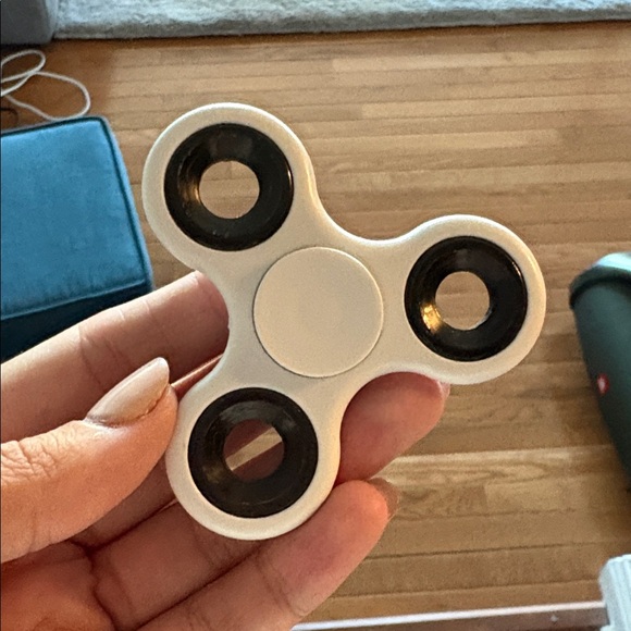 āØFREE ITEMS⨠Items listed in the description - Picture 9 of 10